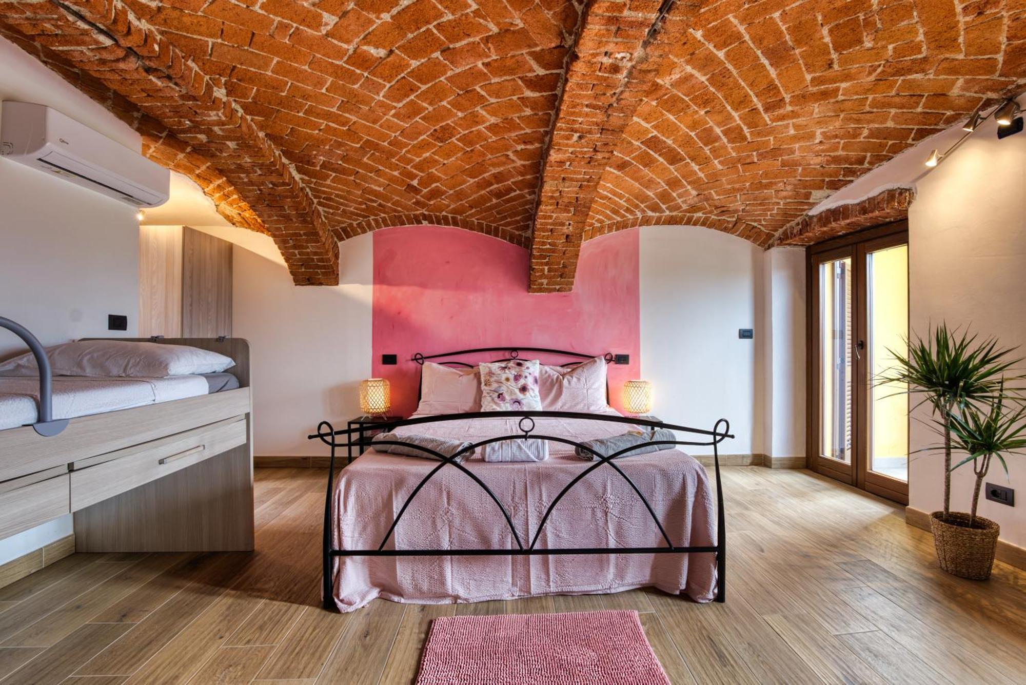 La Cantina Rent Rooms Aglie Экстерьер фото